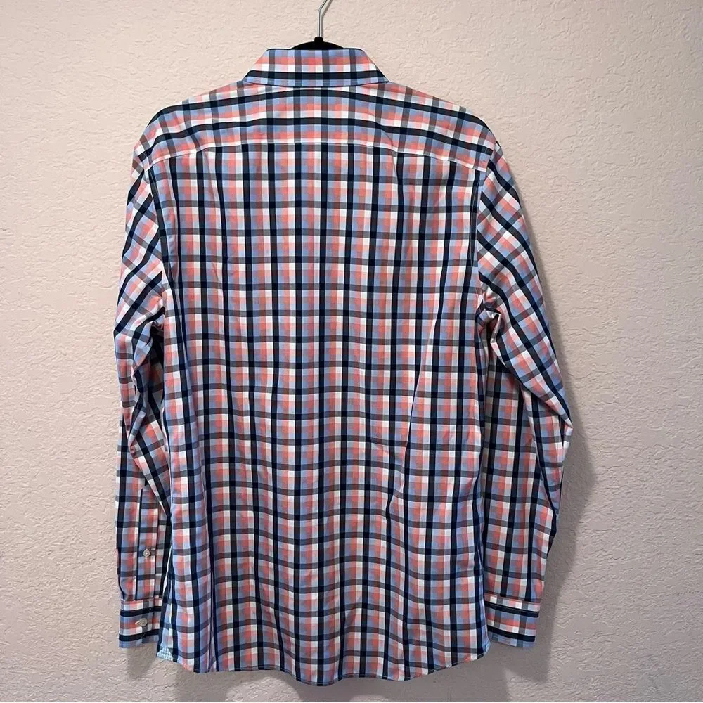 NWOT. Banana Republic Button Down Dress Shirt. Slim Fit. Tall Large.‎